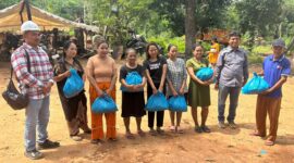 PT Batamraya Sukses Perkasa (PT BSP) anak usaha Panbil Group menyalurkan bantuan sembako kepada masyarakat. Foto:Istimewa