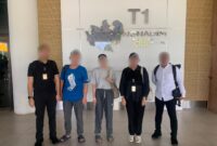 Empat WNA yang melanggar izin tinggal dideportasi Imigrasi Batam. Foto;Istimewa