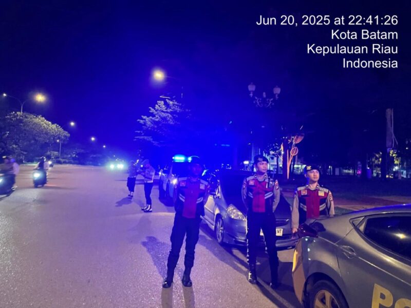 Tim gabungan Polresta Barelang saat melakukan Patroli di jalan Engku Putri Batam Centre, Kota Batam Provinsi Kepri, Jumat (20/6/2026). Matapedia6.com/Dok Humas Polres