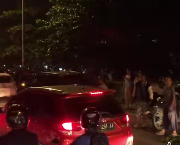 Kondisi arus lalu lintas di jalan Gajah Mada Sekupang, Kota Batam, Provinsi Kepri saat terjadi tabrakan beruntun pada Sabtu (21/6/2025). Matapedia6.com/Istimewa