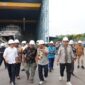 Fary Francis memimpin kunjungan langsung ke PT Kim Seah Shipyard Indonesia di Kawasan Industri Sekupang pada Jumat (20/6). Foto:Humas BP Batam