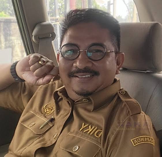 Kepala Dinas Ketenaga Kerjaan Provinsi Kepri Diky Wijaya