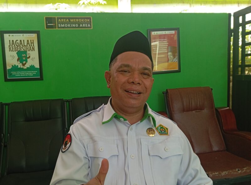 Kepala Kemenag Batam, Budi Dermawan. Foto:Zalfirega