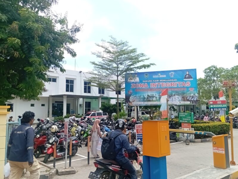 Rumah Sakit Umum Daerah (RSUD) Embung Fatimah pada Senin (16/6/2025). Foto:Rega/matapedia