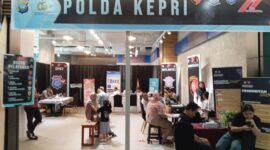 Polda Kepri hadirkan layanan terpadu selama tiga hari di Atrium Mega Mall Batam Centre, sambut hari ulang tahun Bhayangkara ke-79, Jumat (20/6/2025). Matapedia6.com/Luci