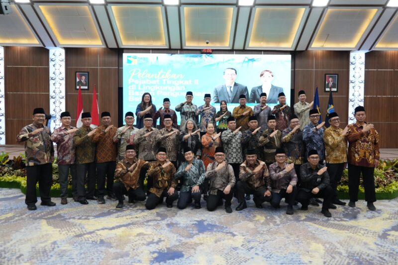 23 pejabat tingkat eselon dua usai dilantik Kepala BP Batam Amsakar, Senin (16/6/2025). Foto: Humas