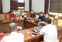 Rapat dengar pendapat Komisi IV dengan Dinas Pendidikan Batam, Rabu (11/6). Foto:Dok/Sekwan