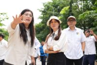 Deputi Bidang Pelayanan Umum BP Batam, Ariastuty Sirait bersama Wakil Kepala BP Batam Li Claudia. Foto:Ist