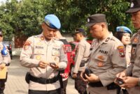 Seksi Profesi dan Pengamanan (Propam) Polresta Barelang saat melakukan pemeriksaan dan pembinaan Disiplin terhadap seluruh anggota Polsek Bengkong, Jumat (11/7/2025).Matapedia6.com/Dok Polresta