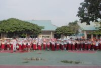 Para siswa mengikuti Masa pengenalan lingkungan sekolah, Senin (14/7/2025). Foto: Ist