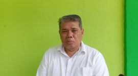 Plt Plt Kepala Disdukcapil Batam, Yusfa Hendri. Foto:Zalfirega/matapedia