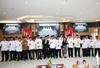 Majelis Ulama Indonesia (MUI) Kota Batam merayakan Milad ke-50 dengan tasyakuran di Lantai IV Kantor Wali Kota Batam, Kamis (31/7). Foto:Diskominfo Batam