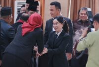 Wakil ketua I DPRD Kota Batam Aweng Kurniawan saat menghadiri pelantikan pejabat eselon III dan IV DPRD Kota Batam di lantai empat Kantor Wali Kota Batam, Jumat (29/8/2025). Matapedia6.com/Diskominfo