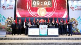 Peringatan 48 Tahun Diaktifkannya Kembali Pasar Modal Indonesia di Main Hall Bursa Efek Indonesia, Jakarta, Senin (11/8). Foto:OJK