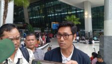 Kepala OJK Provinsi Kepulauan Riau, Sinar Danandjaya saat diwawancarai wartawan di Jakarta, Senin (4/8/2025). Foto:Zalfirega/matapedia