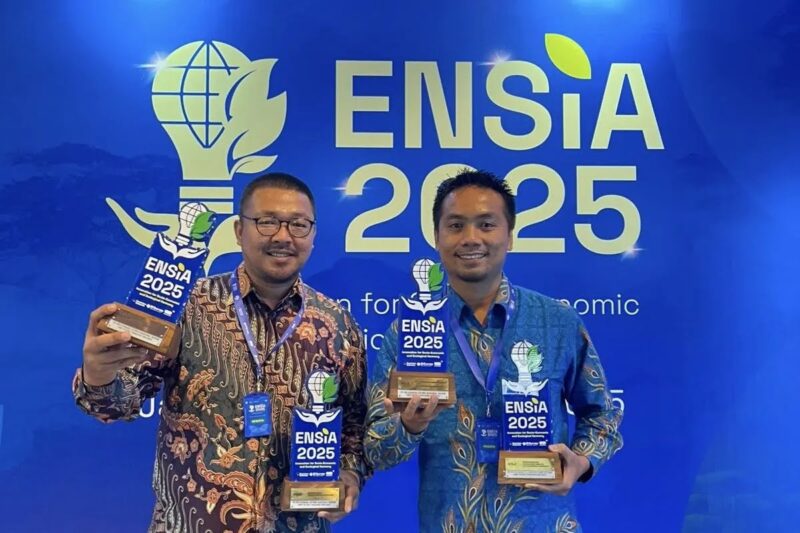 PLN Batam meraih penghargaan ENSIA 2025. Foto:dok/Istimewa