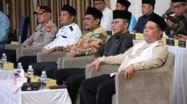 Kemenag Batam Budi Dermawan bersama Wali Kota Batam Amsakar Achmad dalam mubeslub IX PMB, Minggu (7/9/2025). Foto:Diskominfo