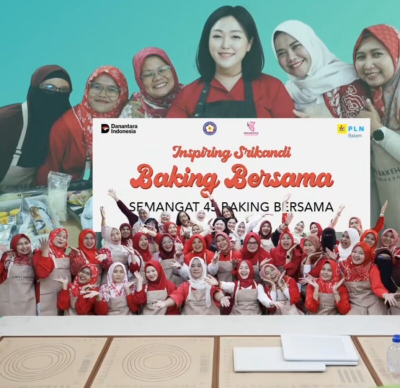 Srikandi PLN Batam menggelar workshop baking. Foto:Humas PLN 