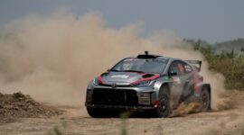 Pembalap Toyota Ryan Nirwan saat berada di lintasan Kejurnas Sprint Rally 2025 Seri 1 dan Seri 4 yang digelar di Sirkuit POJ City, Semarang, Jawa Tengah, Jumat–Minggu (26-28/9/2025).Matapedia6.com/Dok Toyota