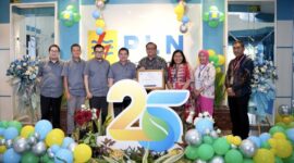 PT PLN Batam menorehkan langkah strategis dalam perjalanan transisi energi dengan melakukan penjualan perdana Renewable Energy Certificate (REC) kepada PT Volex Indonesia. Foto:PLN