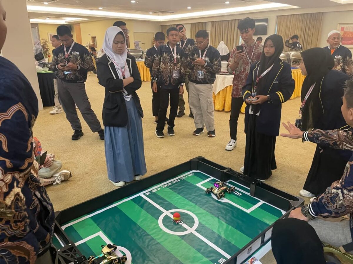 Tim Robotik Batam melaju ke Malaysia. Foto:Diskominfo Batam