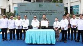 Wali Kota Batam Amsakar dan Wakil Wali kota Batam Li Claudia bersama PLN Batam, Senin (27/10/2025). Foto:Diskominfo