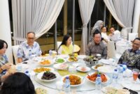Kepala BP Batam Amsakar dan Li Claudia bersama CEO Vingroup Regional Asia, Pham Sanh Chau, Senin (29/9/2025). Foto:Humas BP