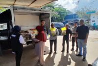 Polsek Bulang bersama Bulog Kota Batam menggelar Gerakan Pangan Murah (GPM) di Pelabuhan Rakyat Pulau Buluh, Kecamatan Bulang, Selasa (14/10/2025). Matepedia6.com/Dok Polsek
