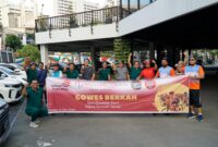 Gowes bersama wartawan dan Telkom. Foto:Istimewa