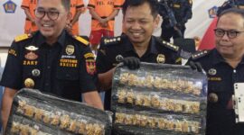 Perhiasan emas yang berhasil digagal oleh petugas Bea Cukai Batam, saat hendak diselundupkan dari Malaysia tujuan Batam melalui pelabuhan Internasional Batam Centre, Senin (22/9/2025) lalu. Matapedia6.com/Luci