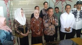 Menteri Kependudukan dan Pembangunan Keluarga, (Menpenduga) Dr. Wihaji, S.Ag., M.Pd., resmikan Kantor Perwakilan Badan Kependudukan dan Keluarga Berencana Nasional (BKKBN) Provinsi Kepulauan Riau (Kepri) di Kecamatan Sekupang, Kota Batam, Jumat (24/10/2025). Matapedia6.com/Luci