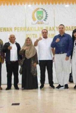 Arlon Veristo Sambut DPRD DKI, Bahas SPBE hingga Masalah Lingkungan Batam