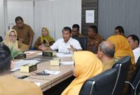 Sekretaris daerah Kota Batam Firmansyah pimpin rapat pemaparan Rencana Tender Kerja Sama Pemanfaatan (KSP) Barang Milik Daerah (BMD) untuk proyek strategis tersebut, di Kantor Wali Kota Batam, Selasa (11/11/2025). Matapedia6.com/Diskominfo