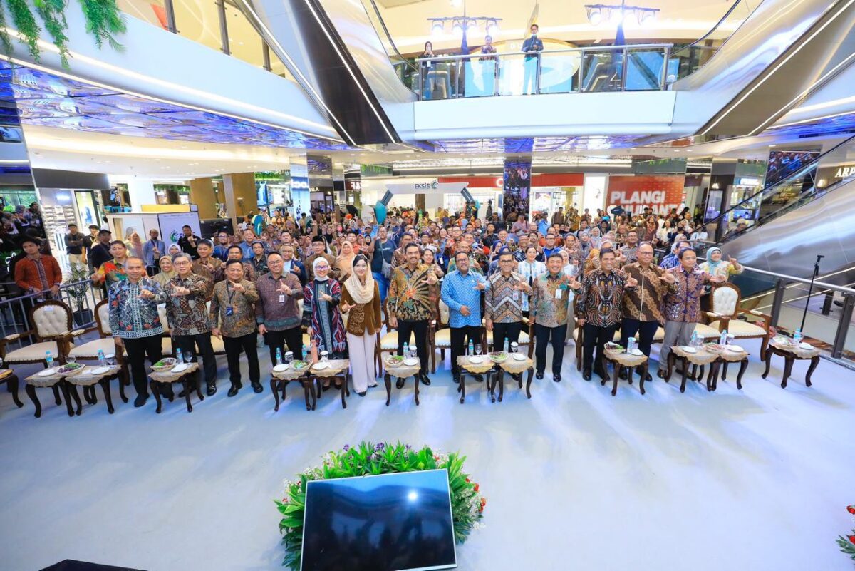 OJK gelar Melalui Expo Keuangan dan Seminar Syariah (EKSiS) 2025 yang dibuka di Jakarta, Kamis (6/11/2025). Foto:OJK Kepri