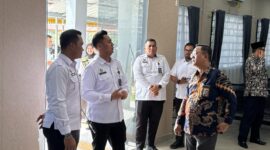Karutan Batam Fajar dengan KPR Aji bersama Ombudsman Kepri. Foto:dok/Rutan