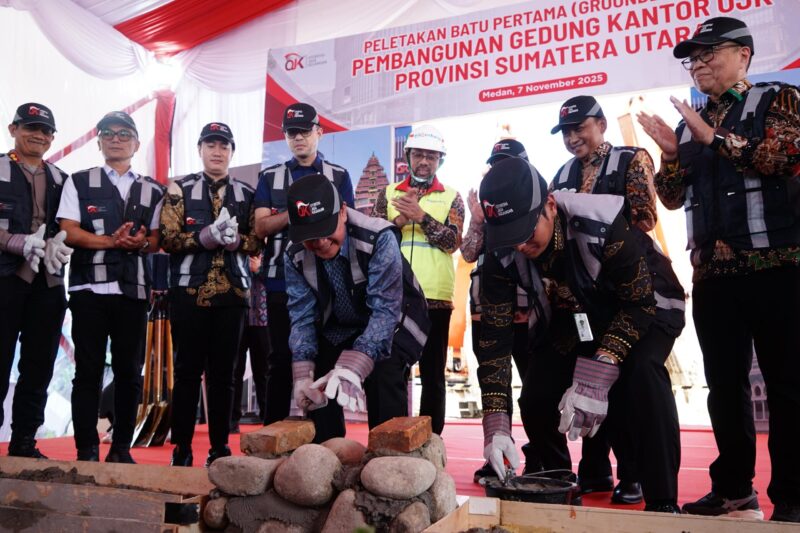 Peletakan batu pertama pembangunan kantor OJK di Medan. Foto:Istimewa