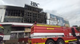 Kebakaran toko kelontongan di Sei Harapan, Sekupang pada Senin (17/11/2025). Foto:Ist/matapedia