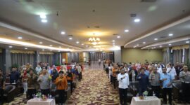 Polda Kepulauan Riau gelar Focus Group Discussion (FGD) bertema Harmonisasi Kebijakan Pengupahan Guna Mewujudkan Iklim Kerja yang Produktif dan Kondusif Tahun 2025 di Hotel Golden View Batam, Jumat (21/11/2025). Matapedia6.com/Dok Humas Polda