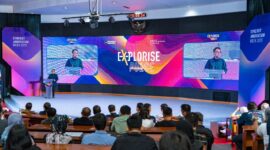 Direktur IT Digital Telkom Indonesia Faizal Rochmad Djoemadi saat memberikan sambutan pada acara Synergy Innovation Week 2025 di Bandung pada Kamis (27/11/2025). Foto:Telkom/matapedia