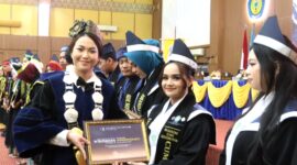 Uniba Wisuda ke 22. Foto:dok/Agus 