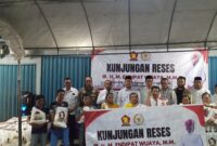 Anggota DPR RI Endipat Wijaya reses di Sagulung, Jumat (31/10/2025). Foto:Zalfirega/matapedia