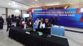 Bea Cukai Batam ungkap dua penindakan penyelundupan narkoba, Senin (17/11/2025). Foto:Zalfirega/matapedia
