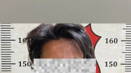 Pelaku bersama barang bukti emas diamankan di Polsek Batu Aji. Foto:dok/istimewa