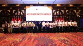 OJK Raih Penghargaan Kinerja Penegakan Hukum Sangat Baik dari Bareskrim Polri. Foto:OJK Kepri