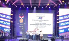 Puncak Perayaan 35 Tahun JNE: Bergerak Bersama, Gaungkan Semangat Inovasi 