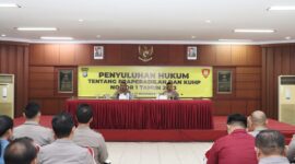 Kapolresta Barelang, Kombes Pol Zaenal Arifin, memberikan pengarahan kepada para Kasat, Kapolsek jajaran, seluruh Kanit Reskrim, penyidik, hingga penyidik pembantu di Lantai 2 Anindhita Polresta Barelang, Sabtu (6/12/2025). Matapedia6.com/Dok Polresta