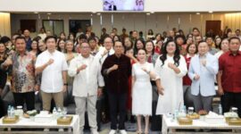 Kepala BP Batam Amsakar dan Li Claudia hadir perayaan Natal di BP Batam, Sabtu (6/12/2025). Foto:Humas 