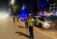 Anggota Satlantas Polresta Barelang tengah razia balap liar. Foto:dok/Humas Polresta Barelang