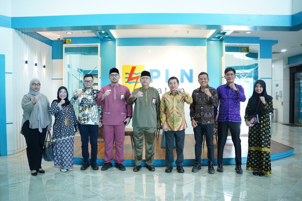 Ombudsman Kepri bersama PLN Batam. Foto:ist