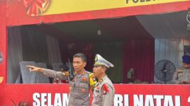 Kasatgas Opsda Operasi Lilin Seligi 2025 Polda Kepri, Kombes Pol Joko Adi Nugroho saat di Pos Natal dan Tahun Baru di Batam. Foto:Humas Polda Kepri